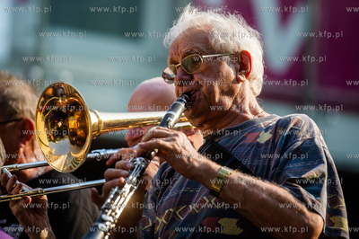 Sopot. Parada towarzyszaca Molo Jazz Festival 2015.
08.08.2015
fot....