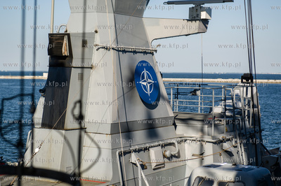 Gdynia. Nabrzeże Francuskie. Wizyta robocza fregaty...