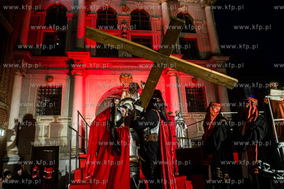 Gdańsk. Plac przed Złota Bramą. XII Misterium Męki...