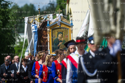 Szymbark. Procesja Bożego Ciała w Parafii św. Teresy...
