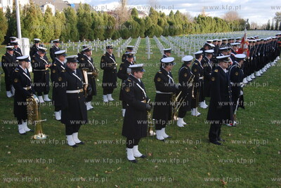Swieto Niepodleglosci na francuskim cmentarzu wojskowym...