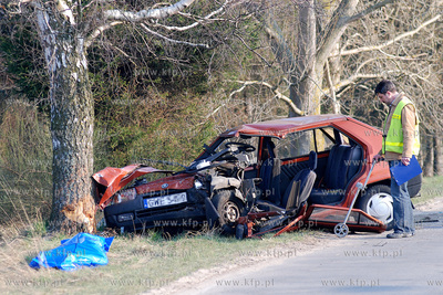 Smiertelny wypadek drogowy na drodze Kazimierz - Debogorze...
