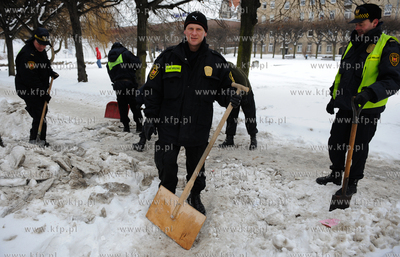 Gdansk. Ul. Powstancow Warszawskich. Straz Miejska,...