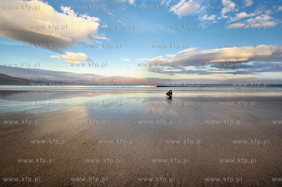 Irlandia. Plaza Brandon Bay z uwagi na uksztaltowanie...