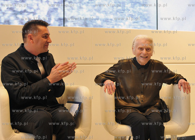 Gdansk. Europejskie Centrum Solidarnosci. Sala Papieska....