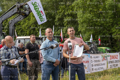 Godętowo. Protest Rolników, którzy wyjechali kilkunastoma...