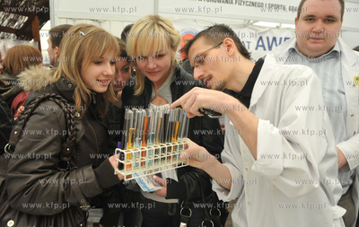 Targi Akademia na Uniwersytecie Gdanskim. Nz. stoisko...