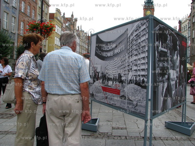 Wystawa Zmiana Toru przygotowana przez Europejskie...