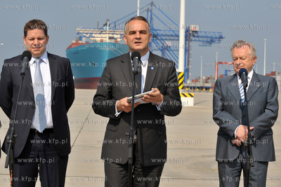 Wizyta wicepremiera Waldemara Pawlaka w terminalu kontenerowym...