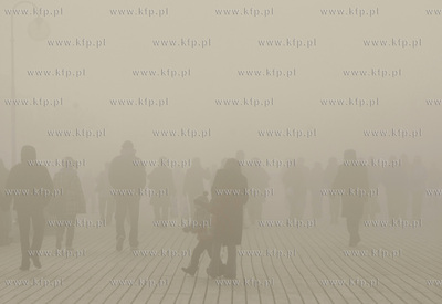 Sopot. Mgla na molo.
11.03.2010
fot. Krzysztof Mystkowski...
