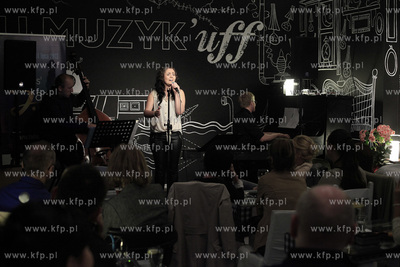Ladies Jazz Festival. Wystep Gaby Janusz w kawiarni...