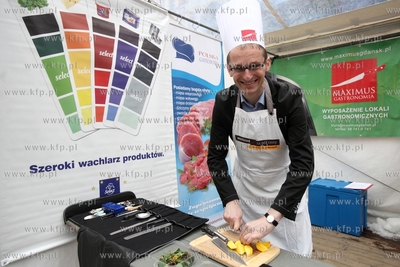 Wielki Show Kulinarny na Dlugim Targu w Gdansku. Wlodarze...