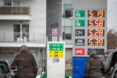 Stacja paliw Leclerc przy ul. Obrońców Wybrzeża...