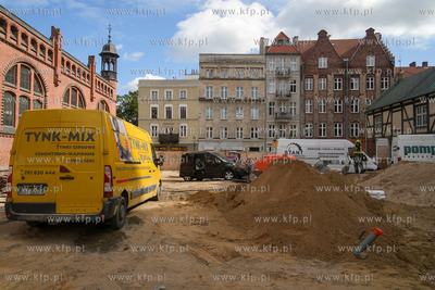 Rewitalizacja Hali Targowej w Gdańsku już na półmetku....