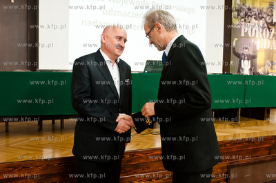 Gdansk. Historyczna sala BHP. Wreczenie odznaczen panstwowych,...