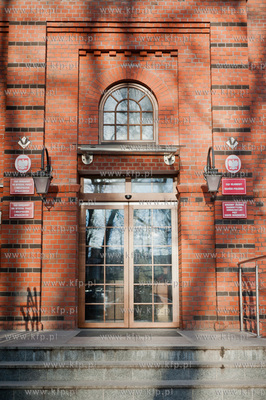 Gdansk. Budynek Sadu Rejonowego oraz Sadu Okregowego...