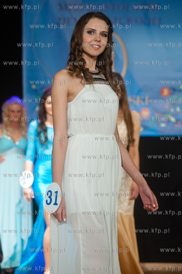 Gminny Dom Kultury w Pierwoszynie. Gala Finalowa Miss...