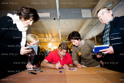 Sopot. Zatoka Sztuki. Charytatywne spotkanie z Andrzejem...