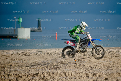 Gdynia. Plaza Miejska. Wielka Orkiestra Swiatecznej...