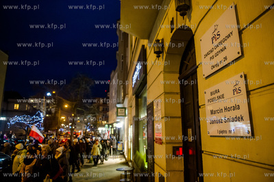 Gdynia. Strajk Obywatelski Komitetu Obrony Demokracji...