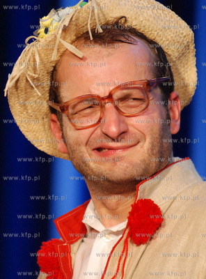 Rumia. Wystep Kabaretu Moaralnego Niepokoju w Hali...