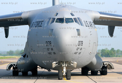 Gdansk. Rebiechowo. Nz. Boeing C-17A Globemaster III...