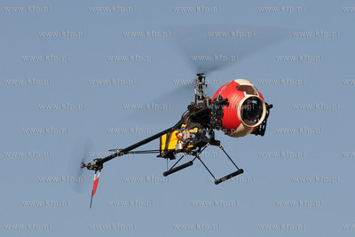 Miniaturowy smiglowiec RC do filmowania i fotografowania...