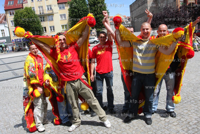 Swinoujscie. Ostatni poborowi wychodza dzis do rezerwy....