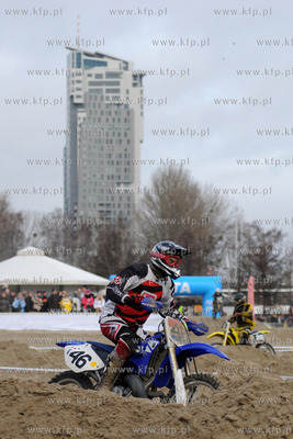 XX Final WOSP w Gdyni. Zawody Motocrossowe na Plazy...