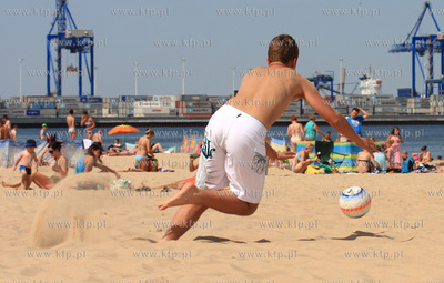 Dlugo wyczekiwane slonce od razu przyciagnelo amatorow...