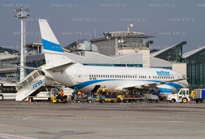 Port Lotniczy Gdansk im. Lecha Walesy. Nz. Boeing 737...