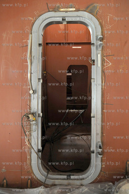 Niedokonczona Korweta Gawron oczekujaca na decyzje...