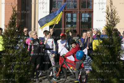 Bieg wsparcia dla Ukrainy.  Dochód z akcji przeznaczony...