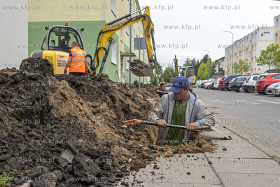 Wymiana instalacji przepływowej gazu na ulicy Niepodległości...