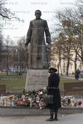 Gdańsk. Pomnik księdza Henryka Jankowskiego.27.02.2019...