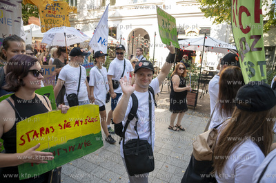Sopot. Marsz dla zdrowia psychicznego i przejście...