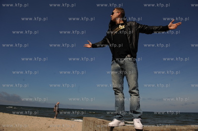 Top-Trendy, nz Lukasz Mroz, czyli MROZO.
27.06.2009
fot....