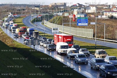 Gdansk. Trasa WZ. Poranne opady sniegu byly powodem...
