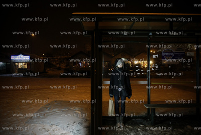 Zaspa. Przystanek autobusowy przy ul Hynka.
07.01.2010
fot....