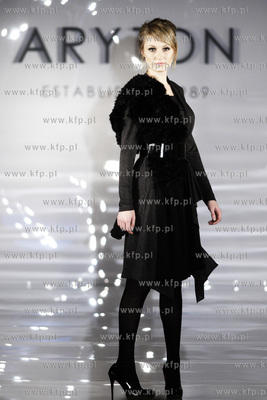 Gdynia. Hotel Nadmorski. Pokaz mody firmy odziezowej...