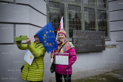 Gdańsk. Długi Targ. Manifestacja jedności z Europą...