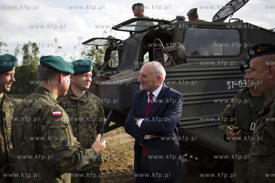 Skutki nawałnicy, która z piątku na sobotę przeszła...