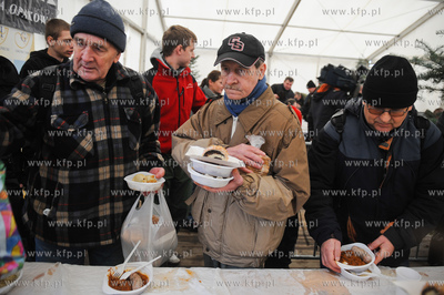 Gdansk. Targ Weglowy. XVII Wigilia dla ubogich, samotnych...