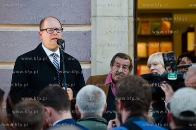 Gdansk. Przedproze Galerii Guntera Grassa. 6 Festiwal...