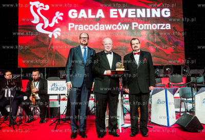 Gdańsk. Centrum konferencyjno-wystawiennicze Amber...