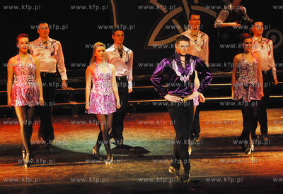 Teatr Muzyczny w Gdyni. Widowisko "Rhytm of the dance"...