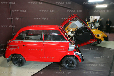 Muzeum Techniki i Komunikacji - Zajezdnia Sztuki w...