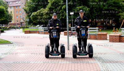 Slupscy policjanci jako pierwsi w Polsce testuja nowoczesne...