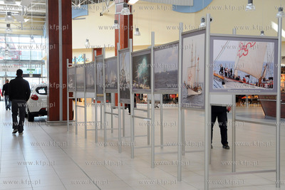 W Galerii Handlowej Auchan Port Rumia ogladac mozna...