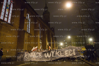 Dzien Pamieci Zolnierzy Wykletych. Kibice Gryfa Slupsk...